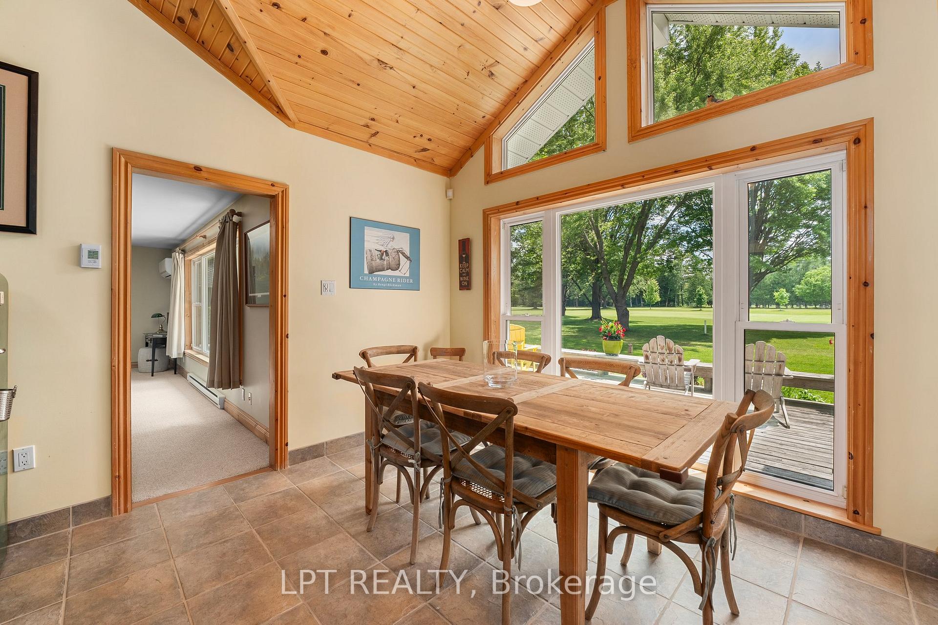 Photo 12 of 101 Hedge Road, Georgina, Sutton & Jackson's Point — HOMEH