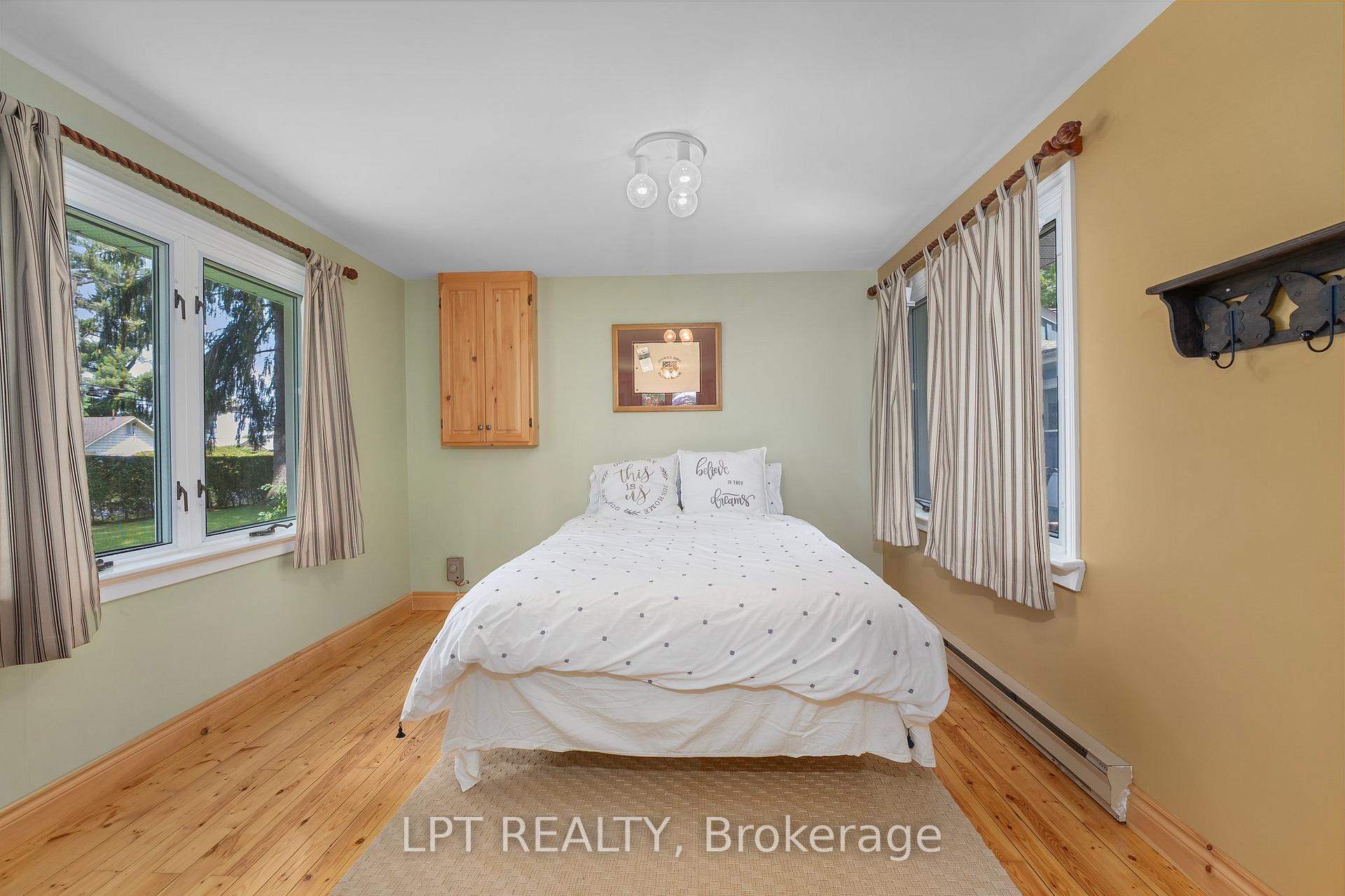 Photo 32 of 101 Hedge Road, Georgina, Sutton & Jackson's Point — HOMEH