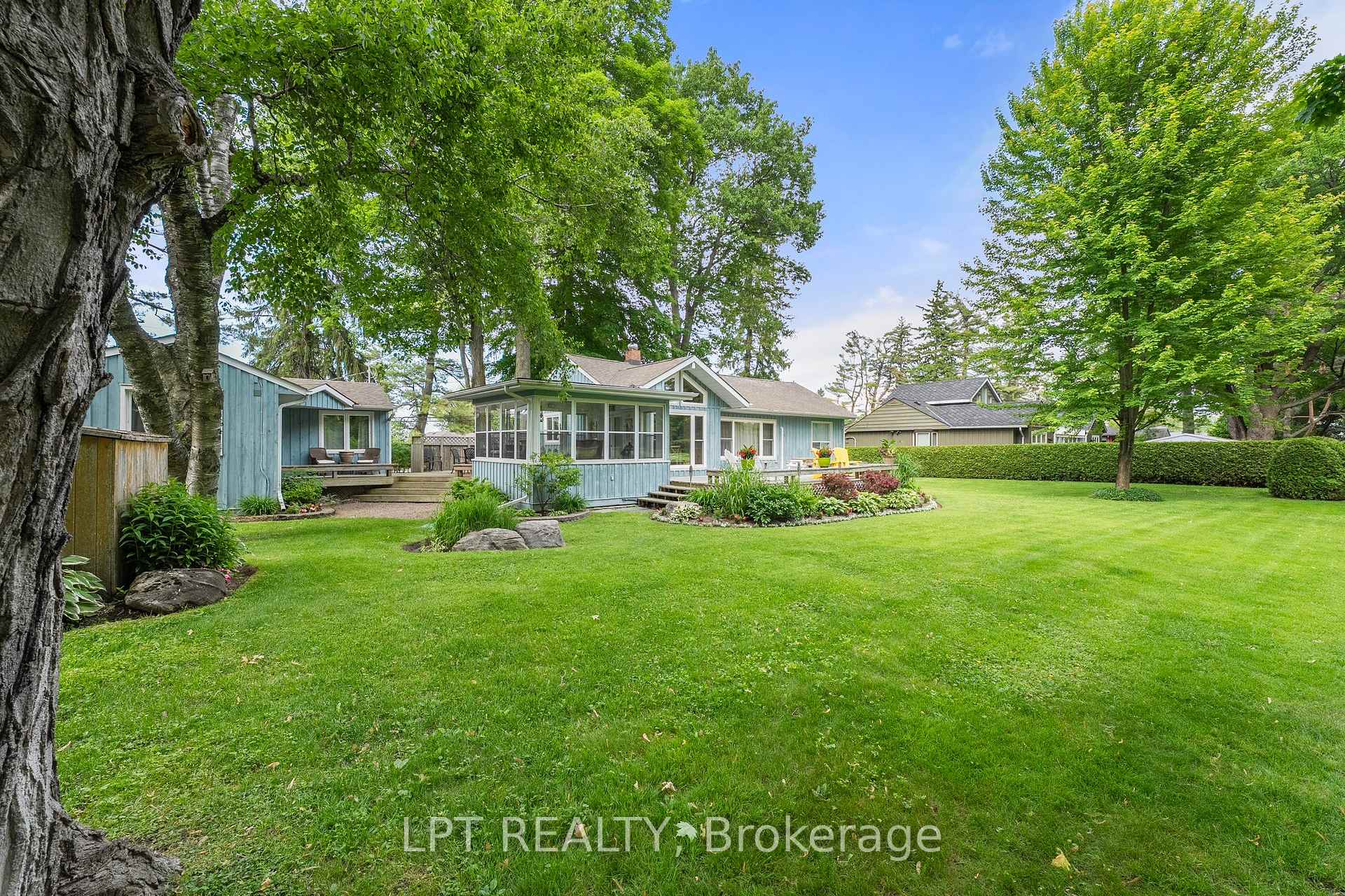 Photo 37 of 101 Hedge Road, Georgina, Sutton & Jackson's Point — HOMEH