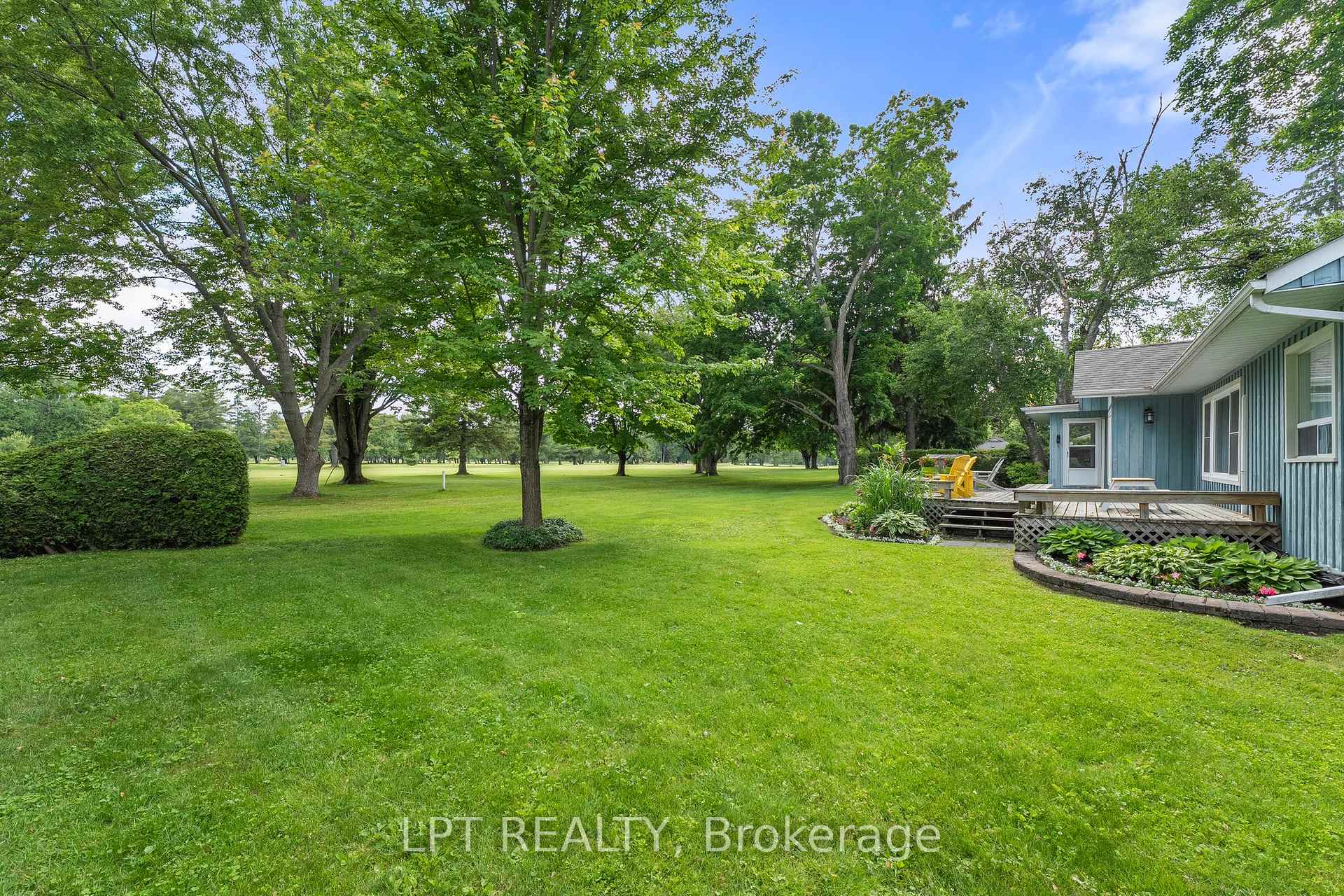 Photo 39 of 101 Hedge Road, Georgina, Sutton & Jackson's Point — HOMEH