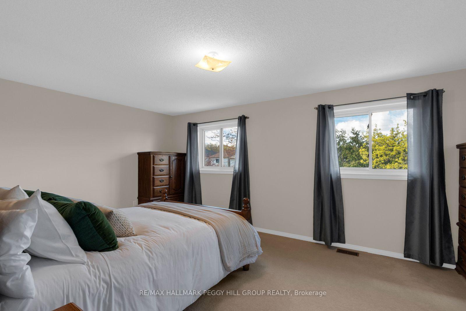 Photo 11 of 168 Wildwood Trail, Barrie, Ardagh — HOMEH