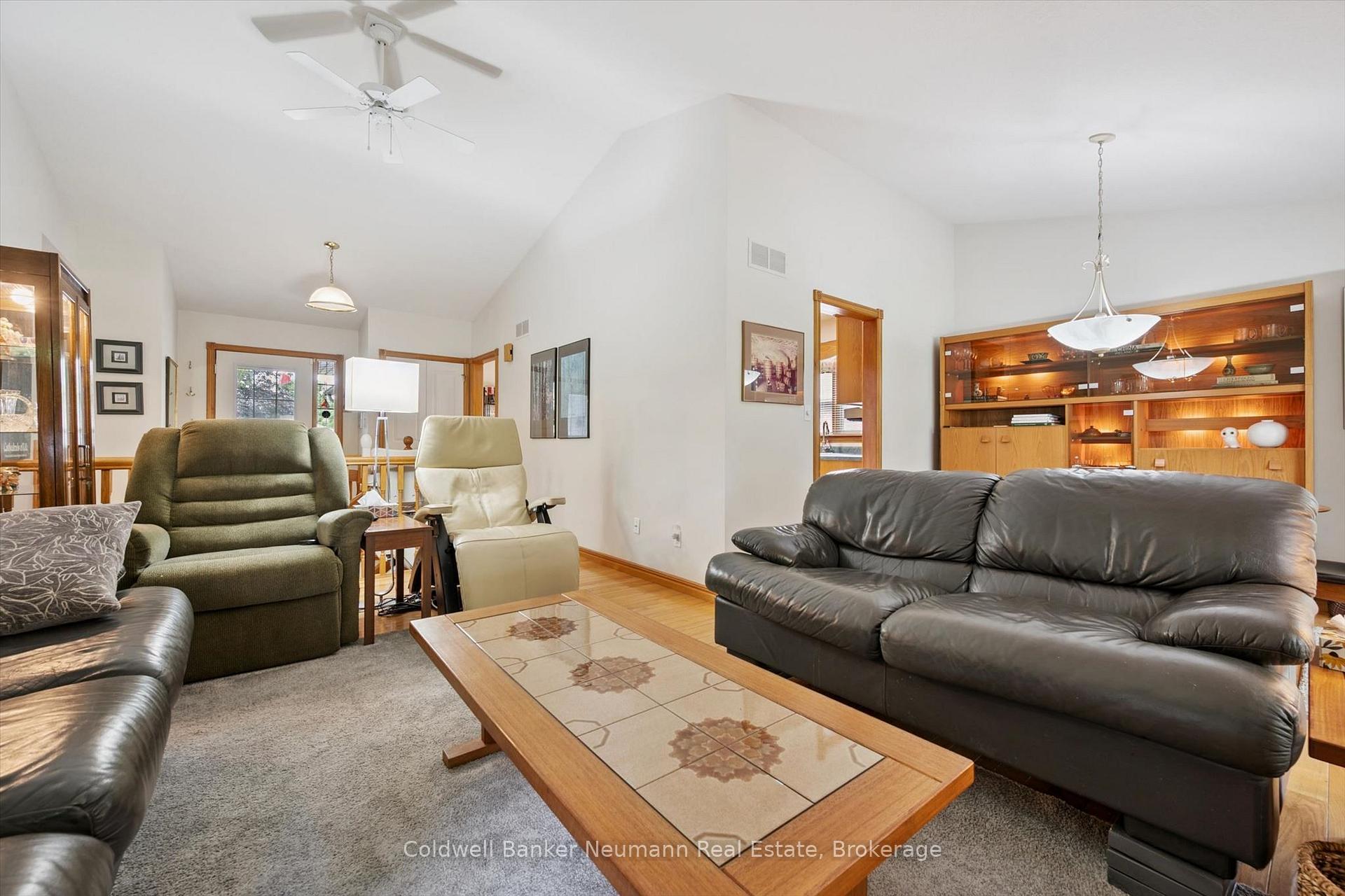 Photo 6 of 11 Keating Drive, Centre Wellington, Elora/Salem — HOMEH
