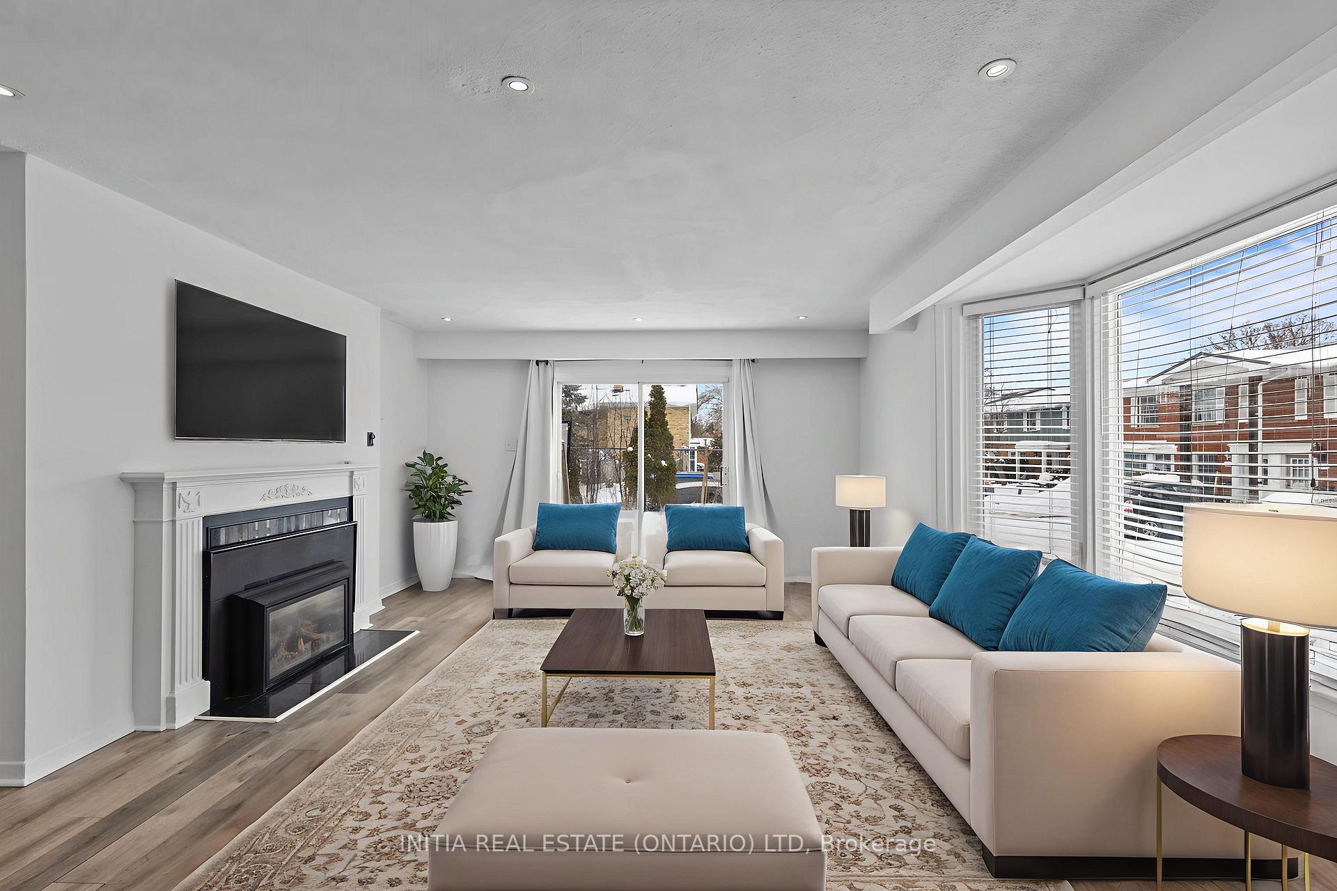 Photo 2 of Unit 19, 55 Arbour Glen Crescent, London, East A — HOMEH