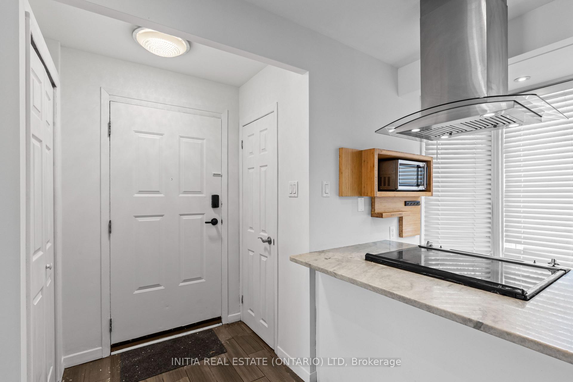 Photo 4 of Unit 19, 55 Arbour Glen Crescent, London, East A — HOMEH