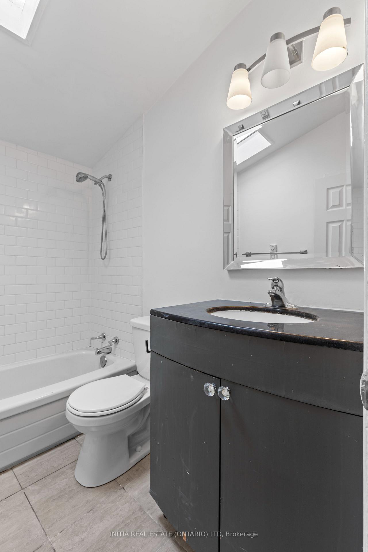 Photo 15 of Unit 19, 55 Arbour Glen Crescent, London, East A — HOMEH
