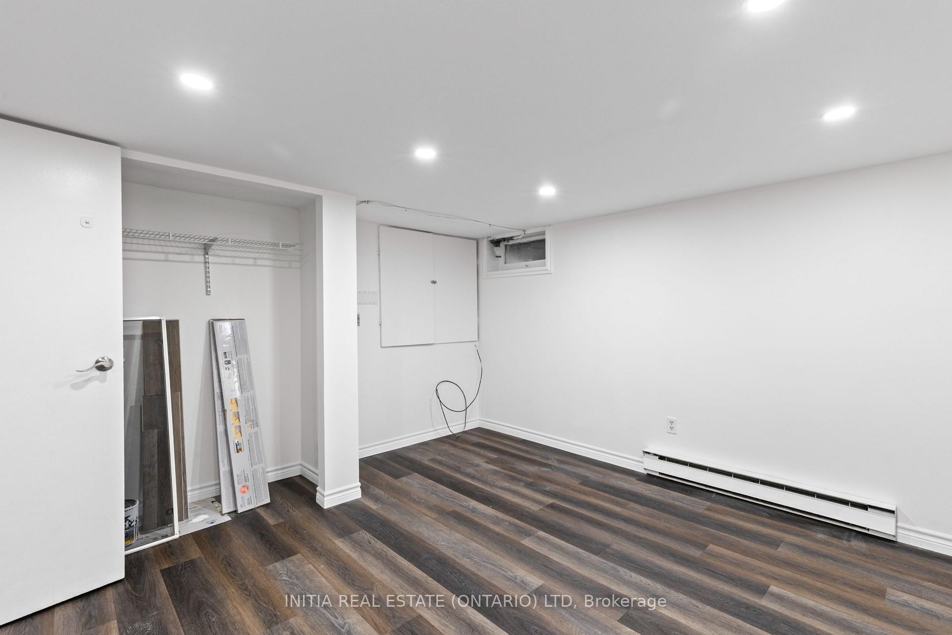 Photo 18 of Unit 19, 55 Arbour Glen Crescent, London, East A — HOMEH