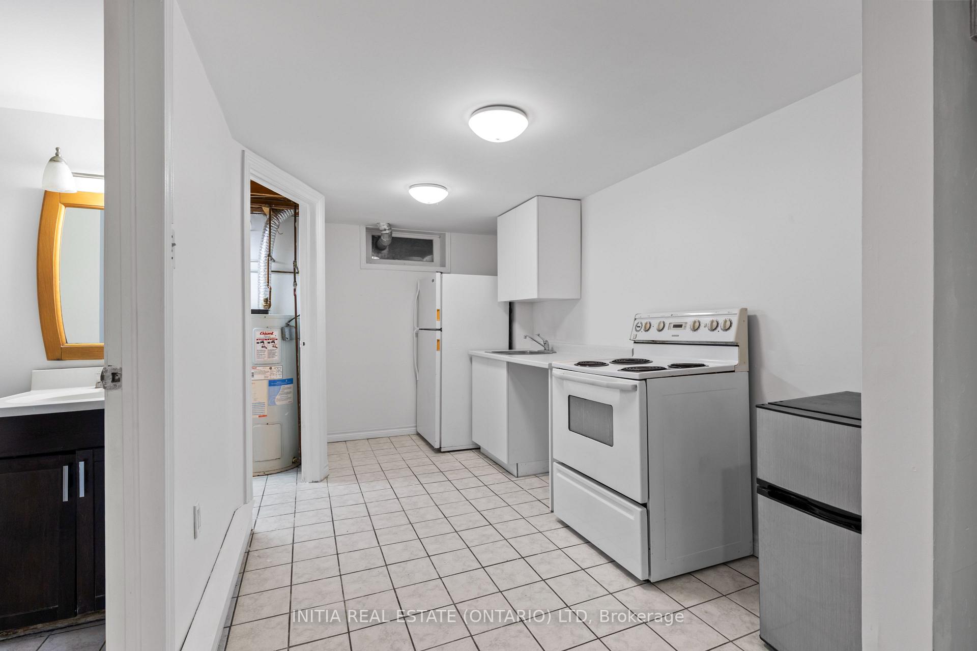 Photo 19 of Unit 19, 55 Arbour Glen Crescent, London, East A — HOMEH
