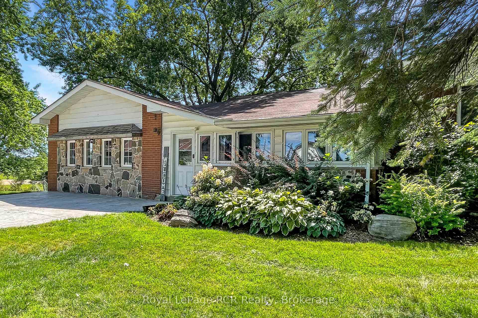 Photo 1 of 440 London Road S, Southgate — HOMEH