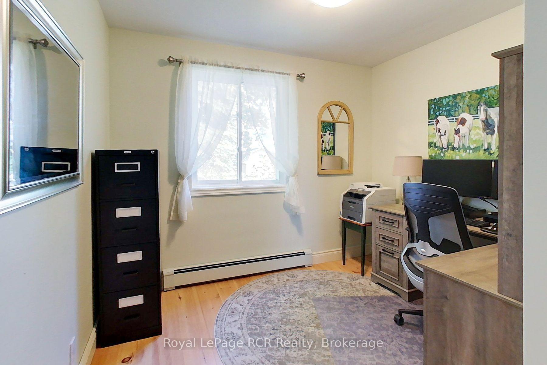 Photo 16 of 440 London Road S, Southgate — HOMEH