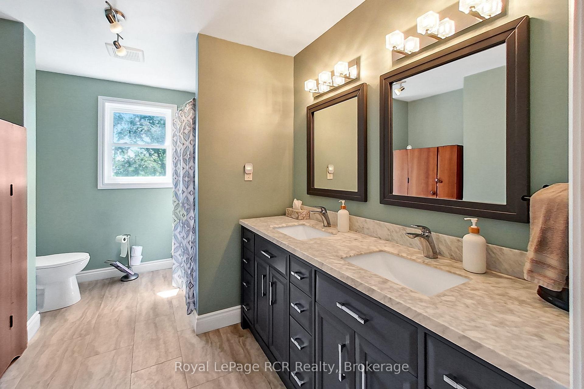 Photo 19 of 440 London Road S, Southgate — HOMEH