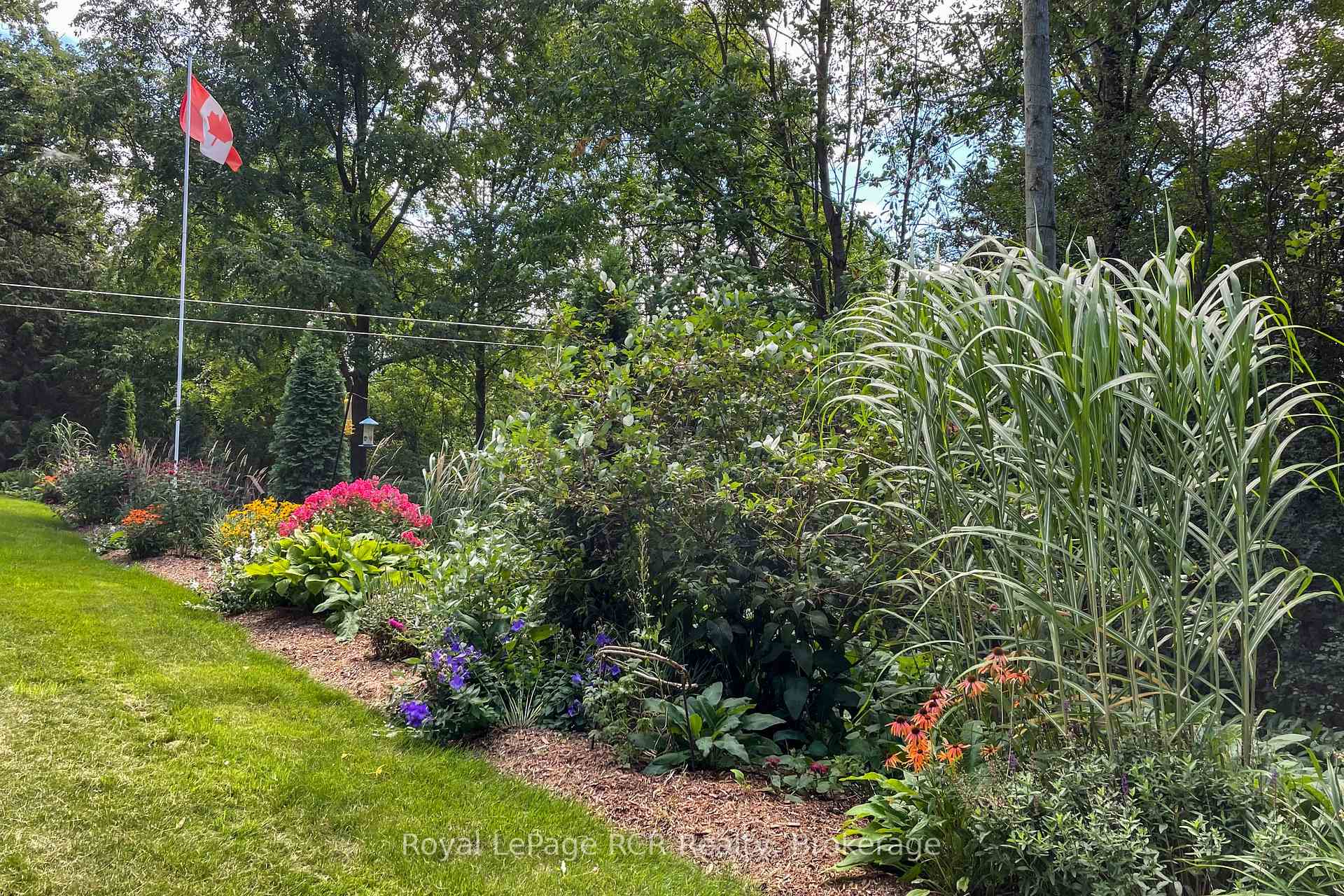 Photo 35 of 440 London Road S, Southgate — HOMEH