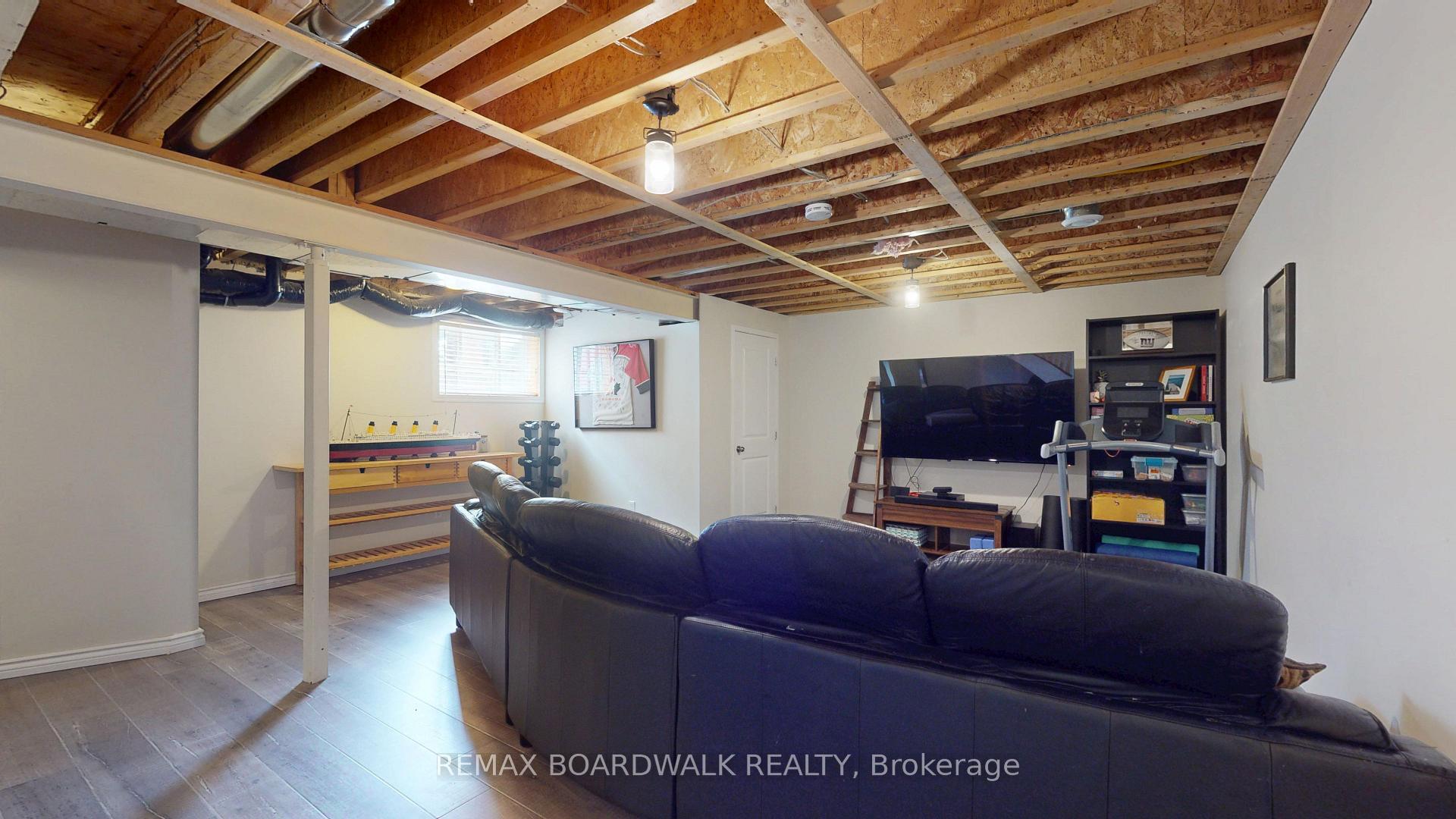 Photo 32 of 51 Ormond Street, Brockville, Brockville — HOMEH