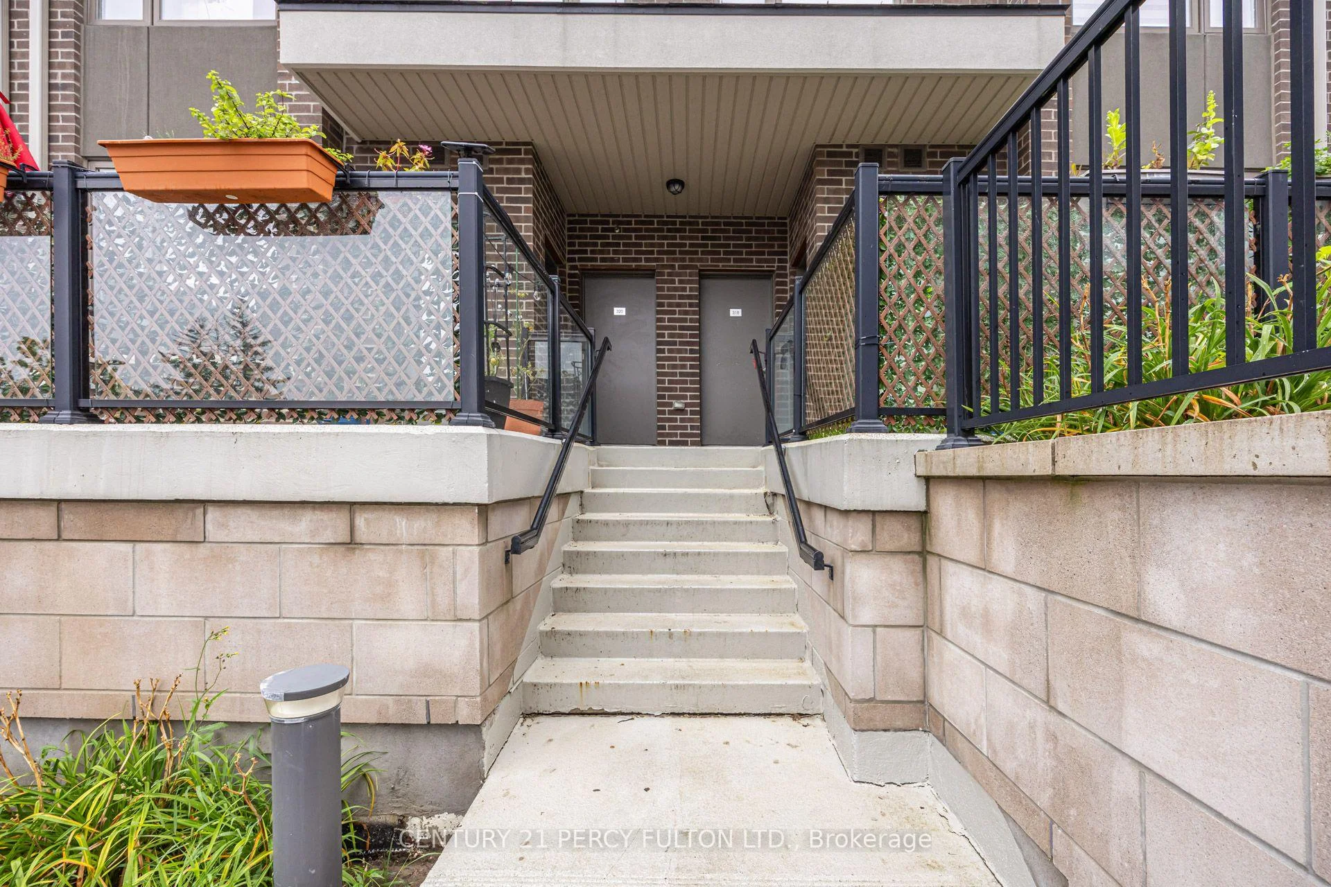 Photo 5 of 1460 Whites Road, Pickering, Woodlands — HOMEH