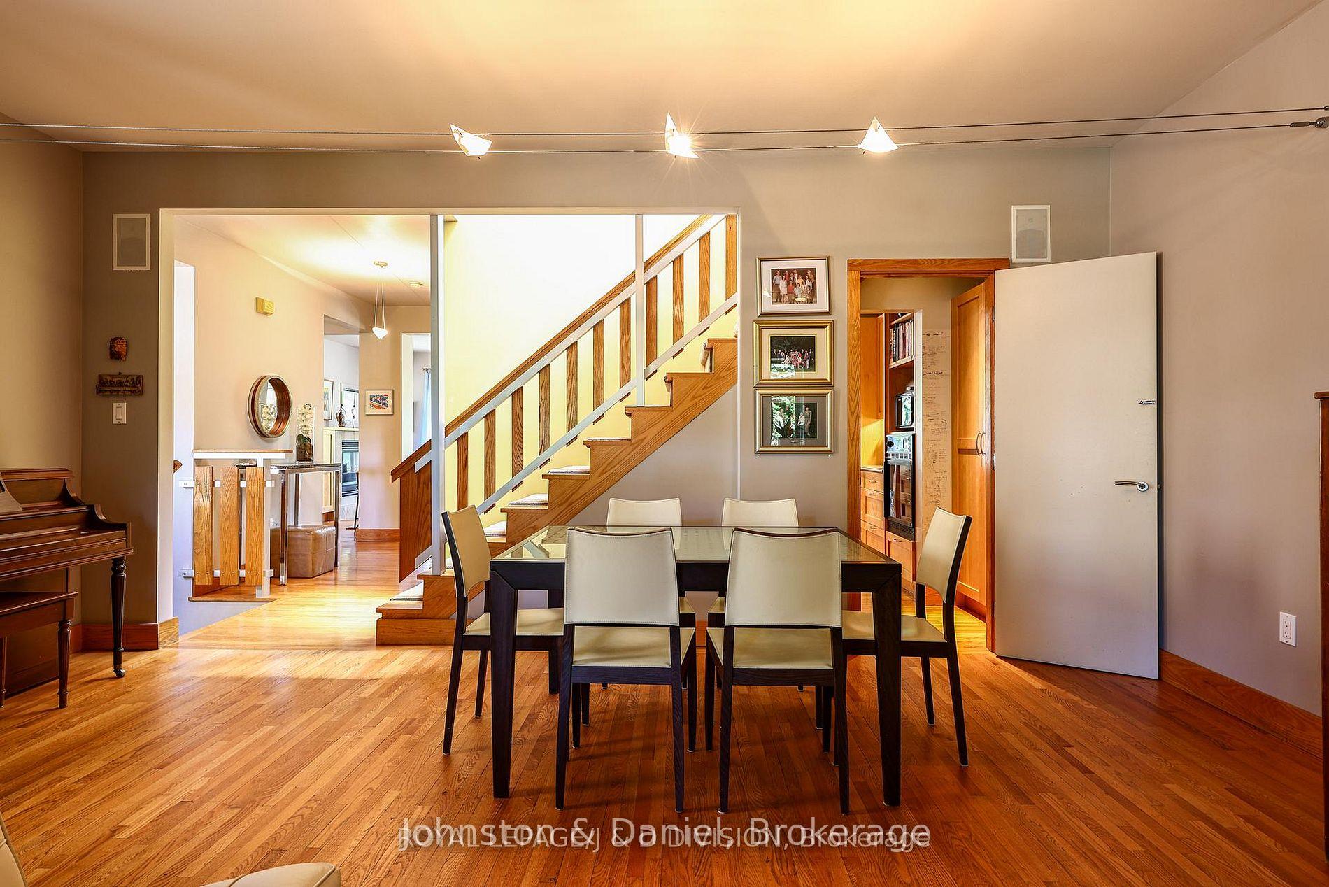 Photo 7 of 181 Rumsey Road, Toronto, Leaside — HOMEH