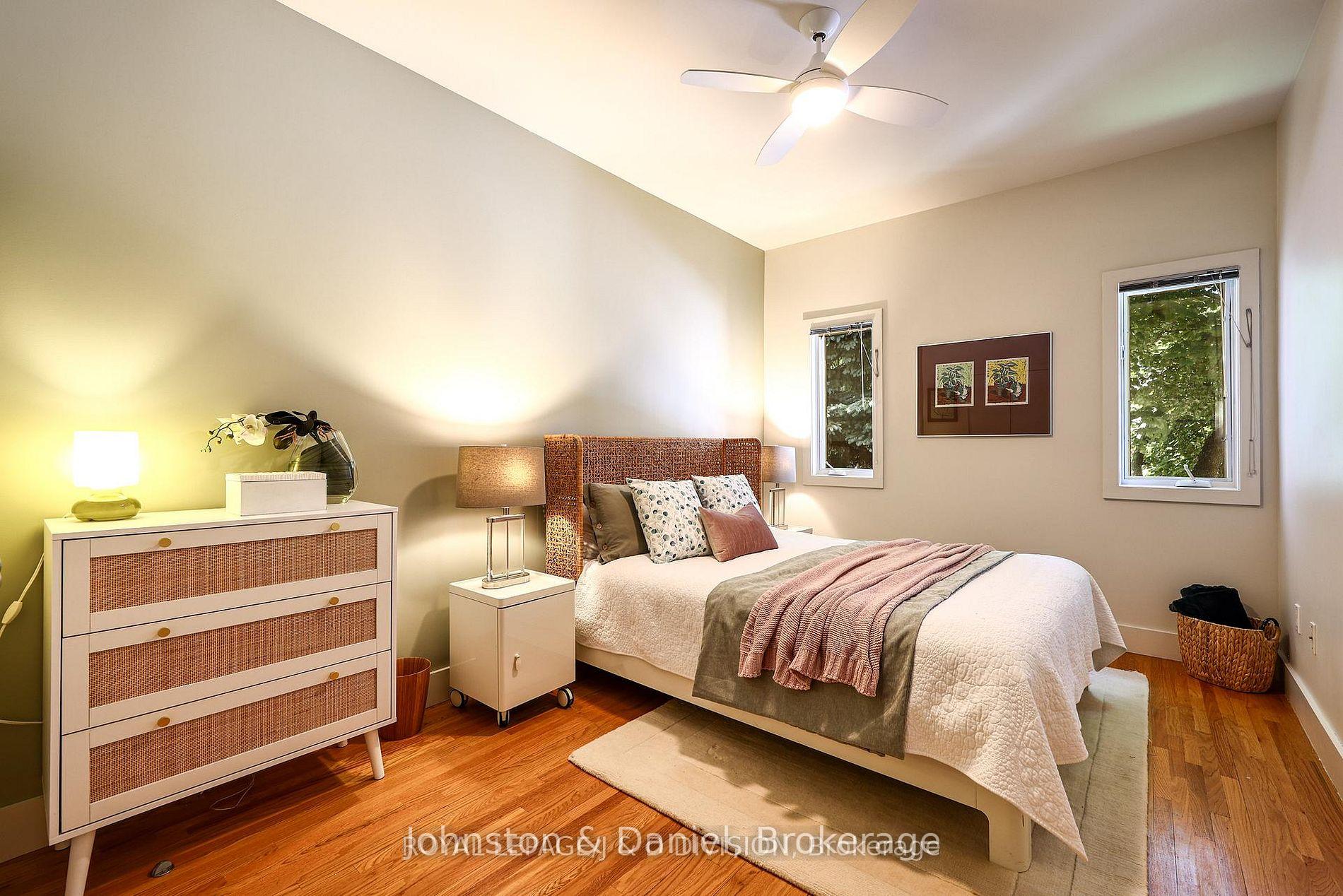 Photo 22 of 181 Rumsey Road, Toronto, Leaside — HOMEH