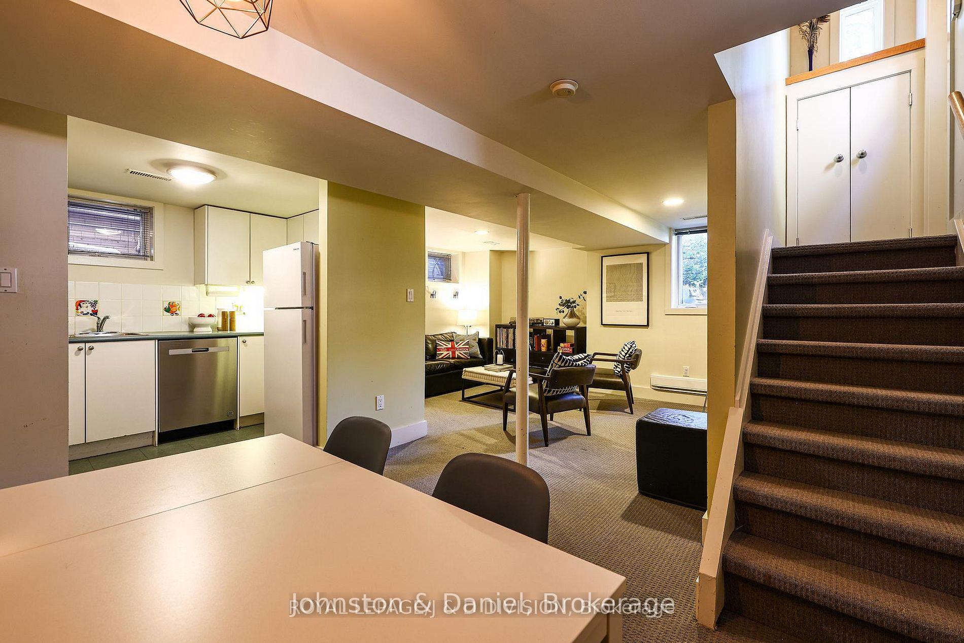 Photo 27 of 181 Rumsey Road, Toronto, Leaside — HOMEH