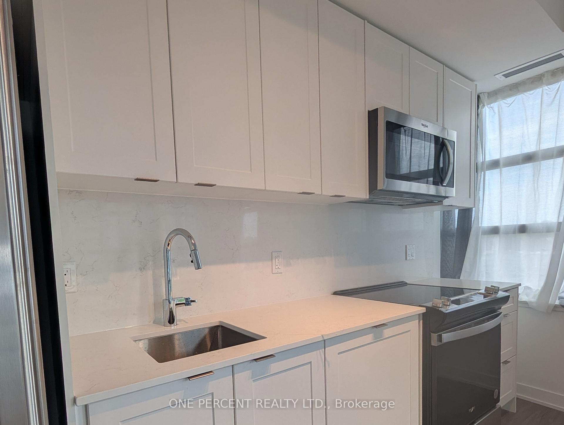 Photo 4 of Unit 334, 1614 Charles Street, Whitby, Port Whitby — HOMEH