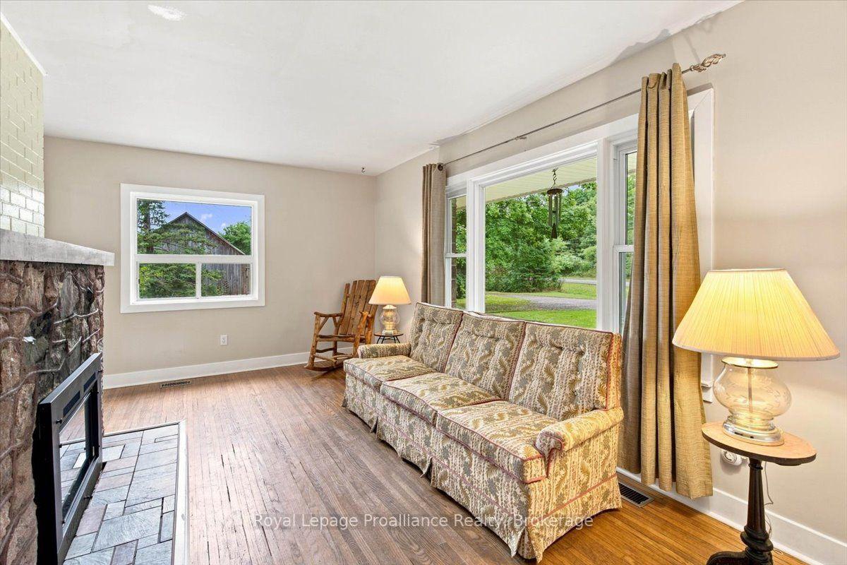 Photo 11 of 224 Zion Road, Belleville, Thurlow Ward — HOMEH