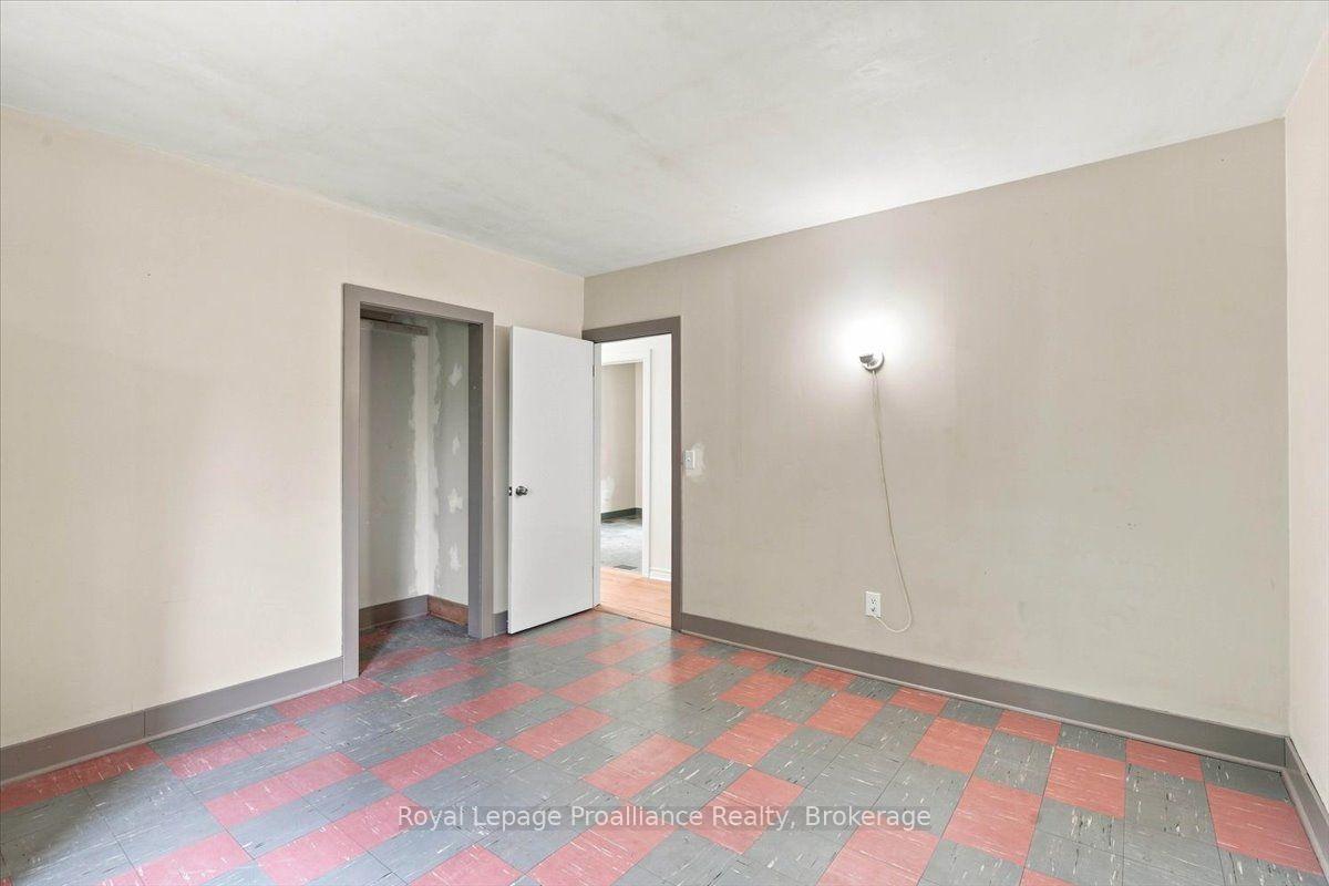 Photo 19 of 224 Zion Road, Belleville, Thurlow Ward — HOMEH