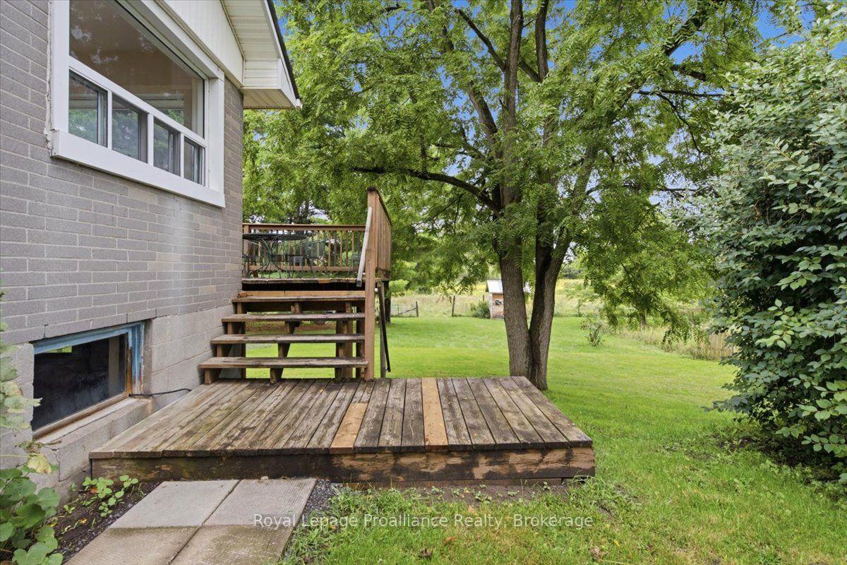 Photo 24 of 224 Zion Road, Belleville, Thurlow Ward — HOMEH