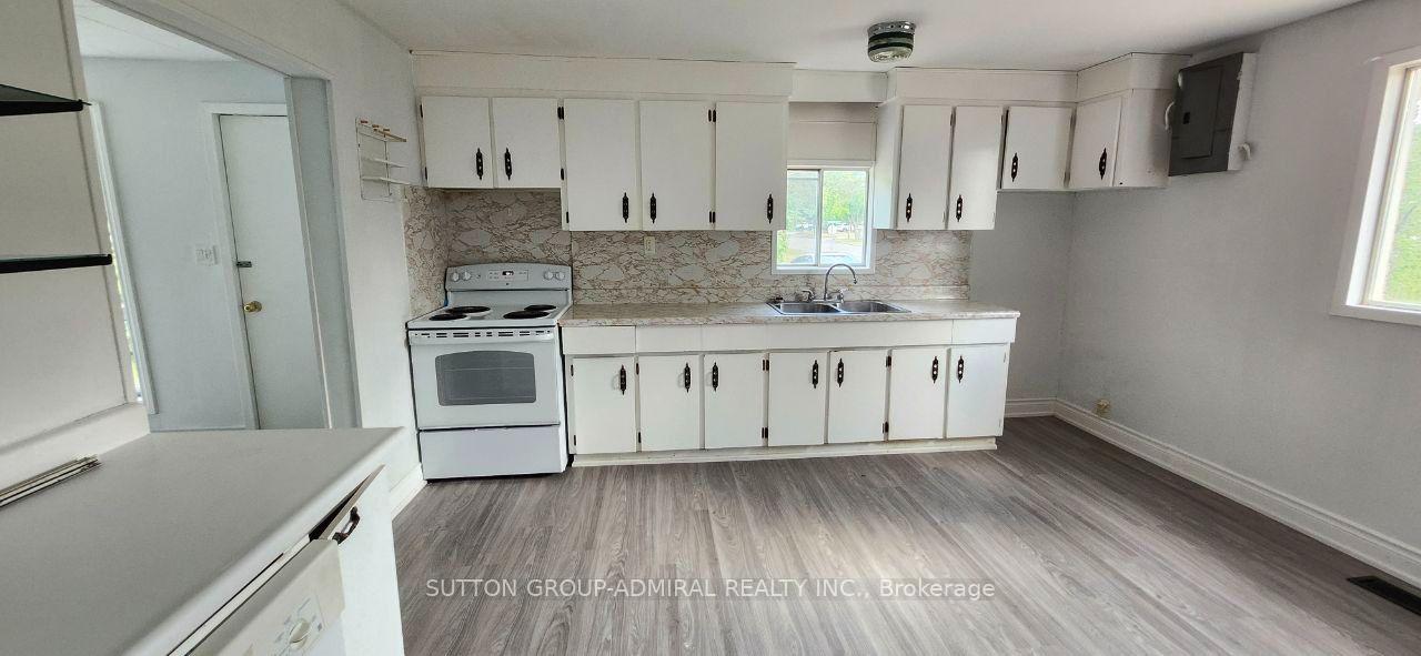 Photo 5 of 186 Parkview Road, Georgina, Keswick North — HOMEH