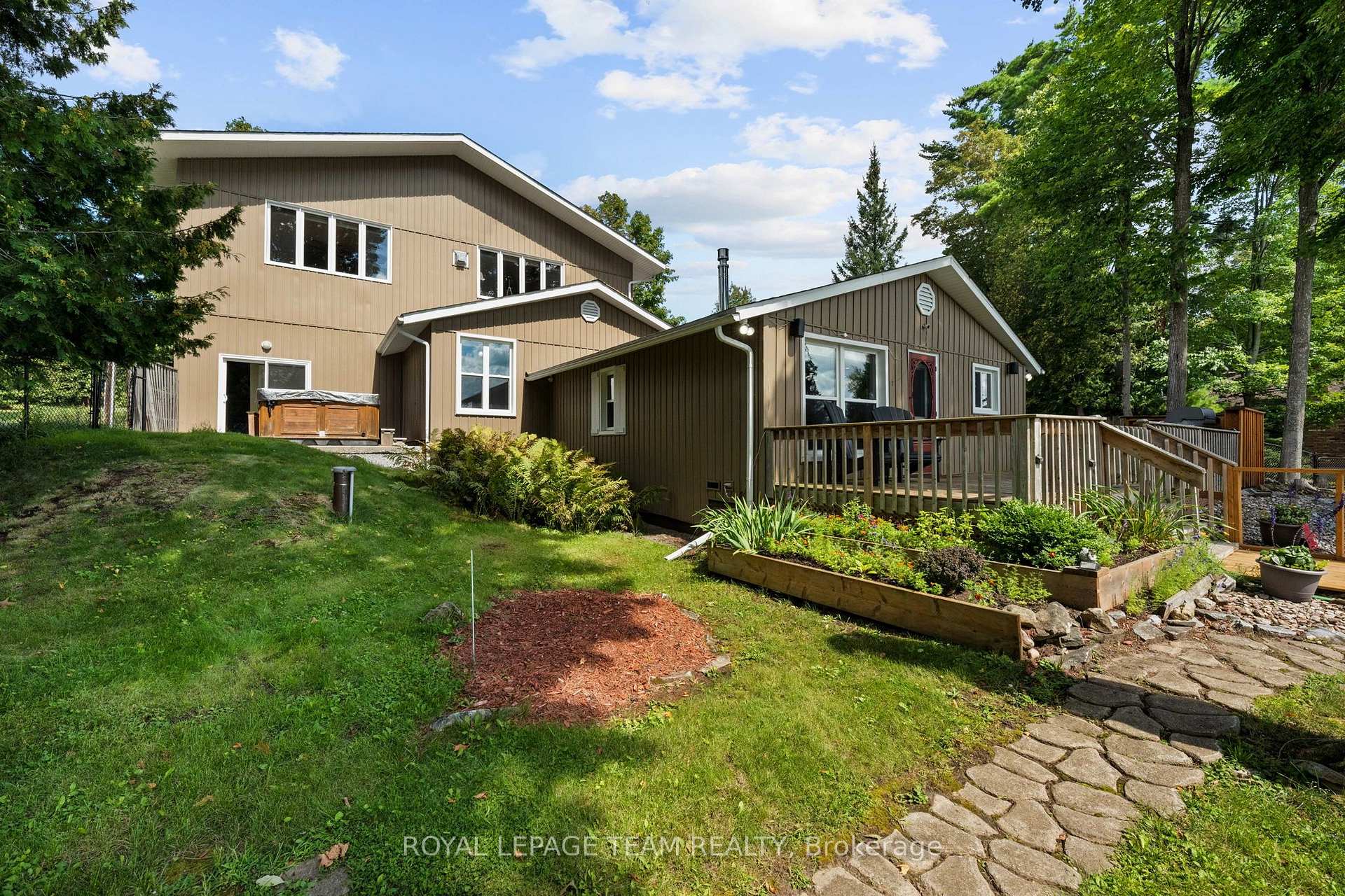 Photo 32 of 134 Cedar Cove Road, Lanark Highlands, Lanark Highlands (Darling) Twp — HOMEH