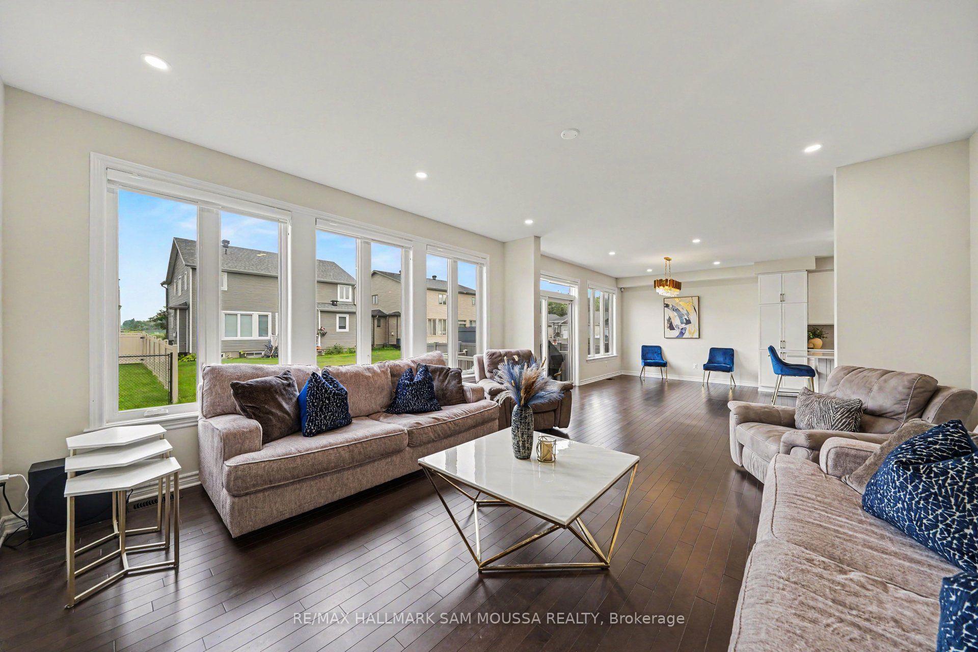 Photo 16 of 490 Central Park Boulevard, Russell, Village of Russell — HOMEH
