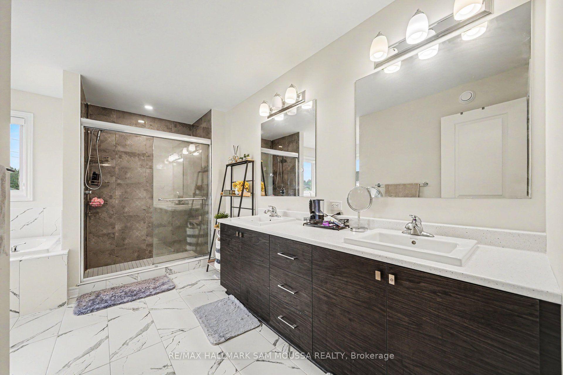 Photo 30 of 490 Central Park Boulevard, Russell, Village of Russell — HOMEH