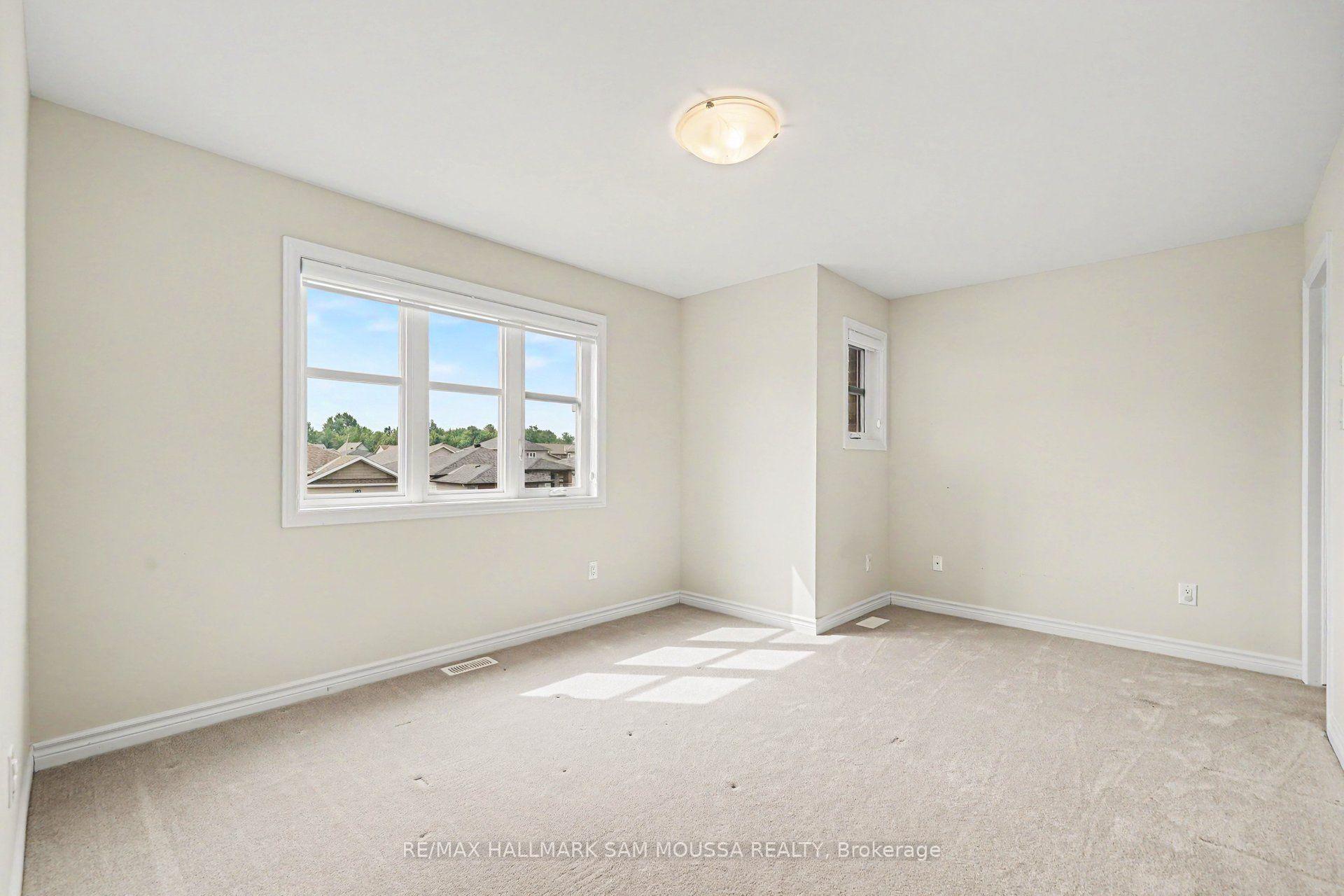 Photo 33 of 490 Central Park Boulevard, Russell, Village of Russell — HOMEH