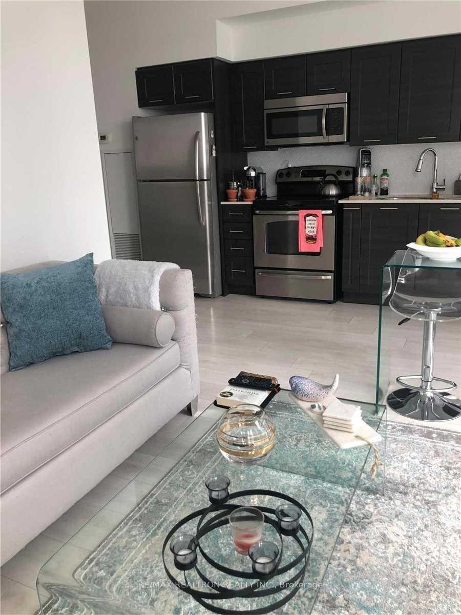 Photo 5 of Unit 1109, 169 Fort York Boulevard, Toronto, Niagara — HOMEH