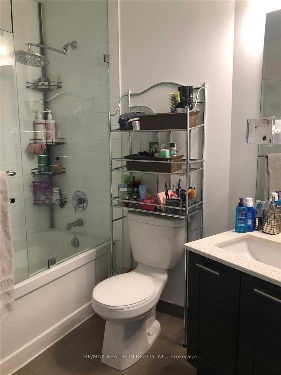 Photo 8 of Unit 1109, 169 Fort York Boulevard, Toronto, Niagara — HOMEH