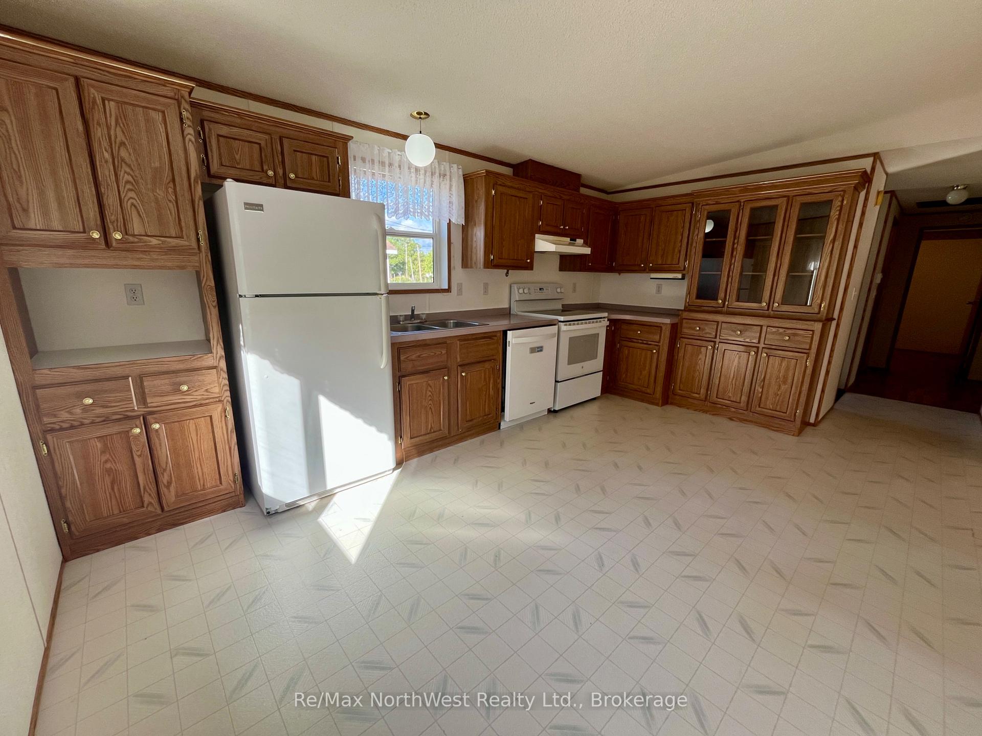 Photo 2 of 12 Rawn Road, Atikokan — HOMEH