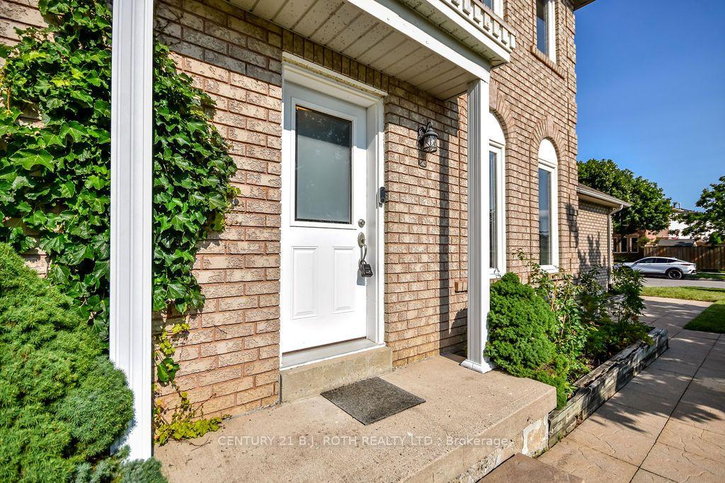 Photo 3 of 1244 Benson Street, Innisfil, Alcona — HOMEH