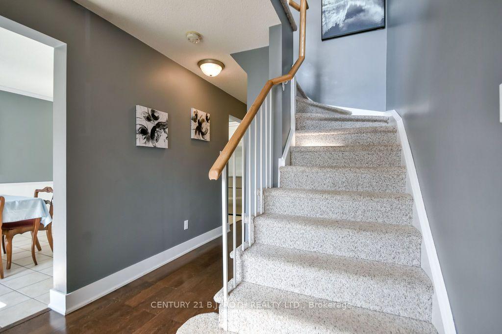 Photo 5 of 1244 Benson Street, Innisfil, Alcona — HOMEH