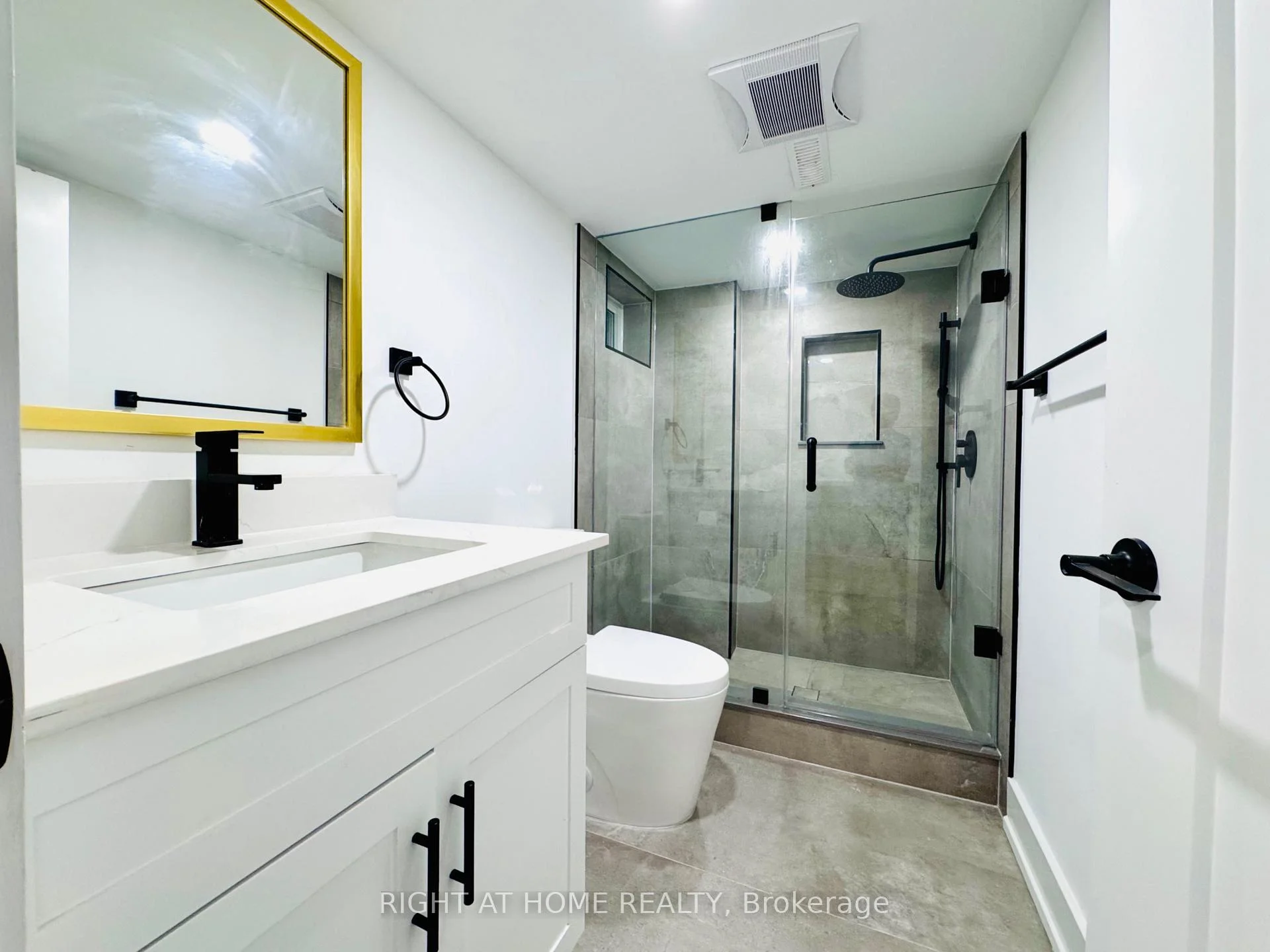 Photo 54 of 28 Pendeen Avenue, Toronto, Rockcliffe-Smythe — HOMEH