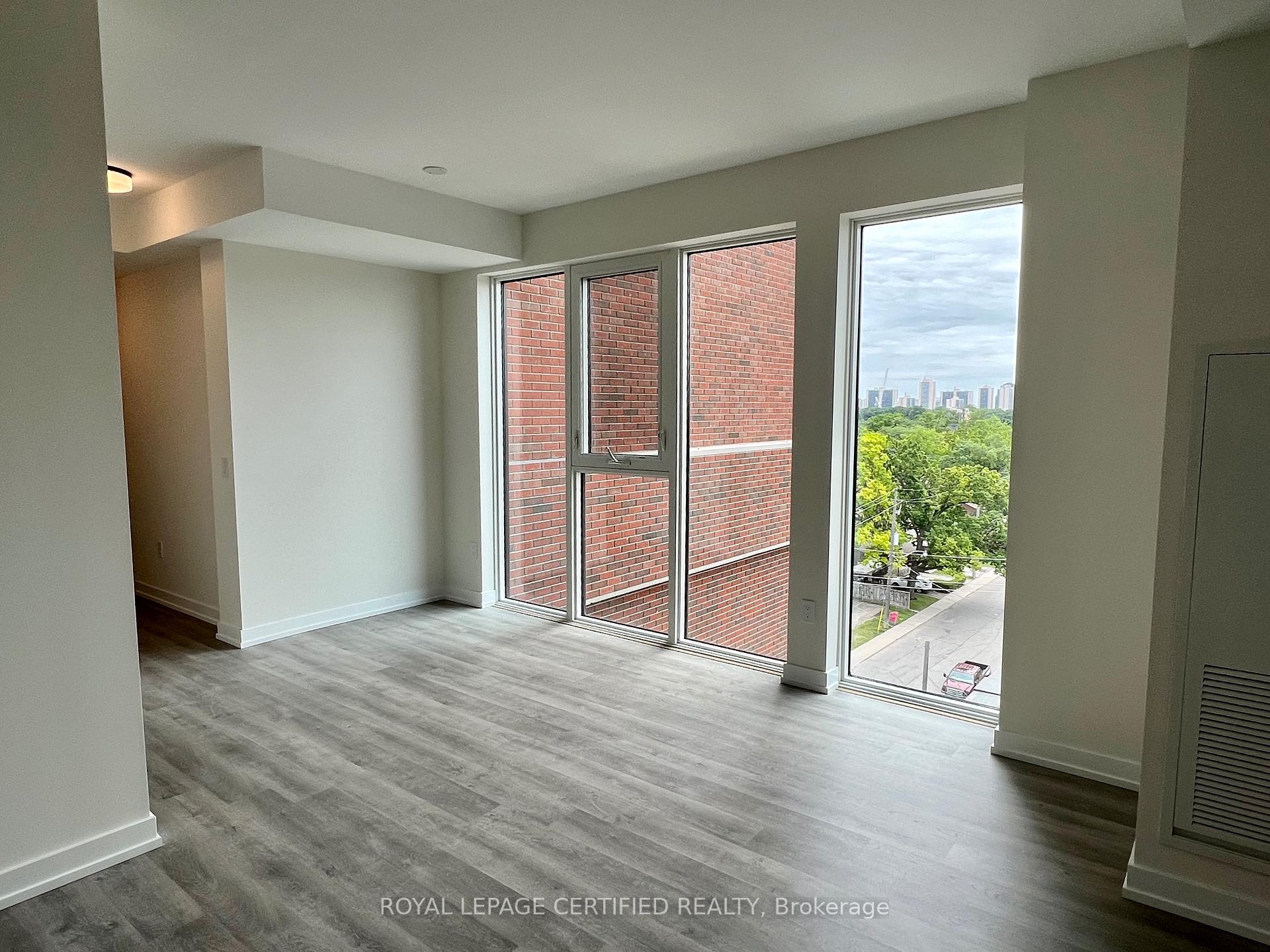 Photo 4 of Unit 703, 2300 St. Clair Avenue W, Toronto, Junction Area — HOMEH