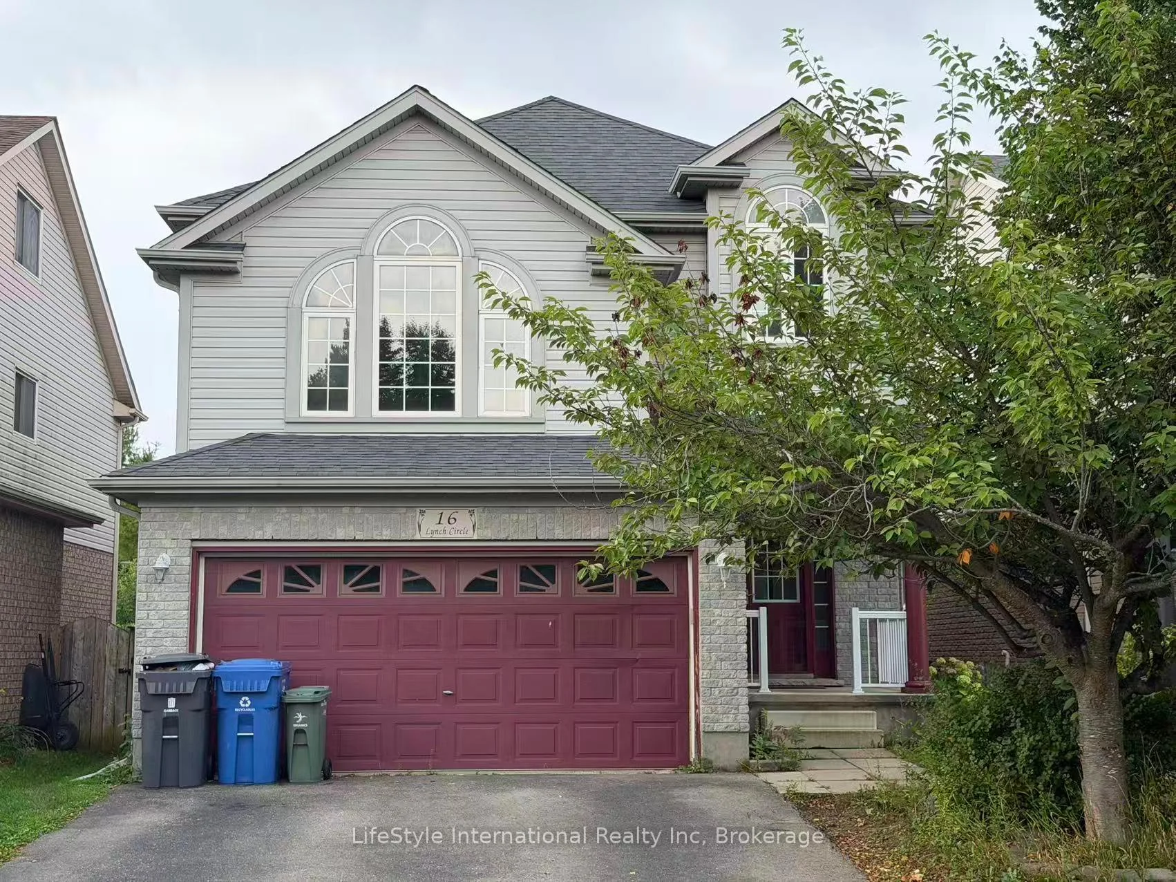 Photo 1 of Unit Main Unit, 16 Lynch Circle, Guelph, Pineridge/Westminster Woods — HOMEH