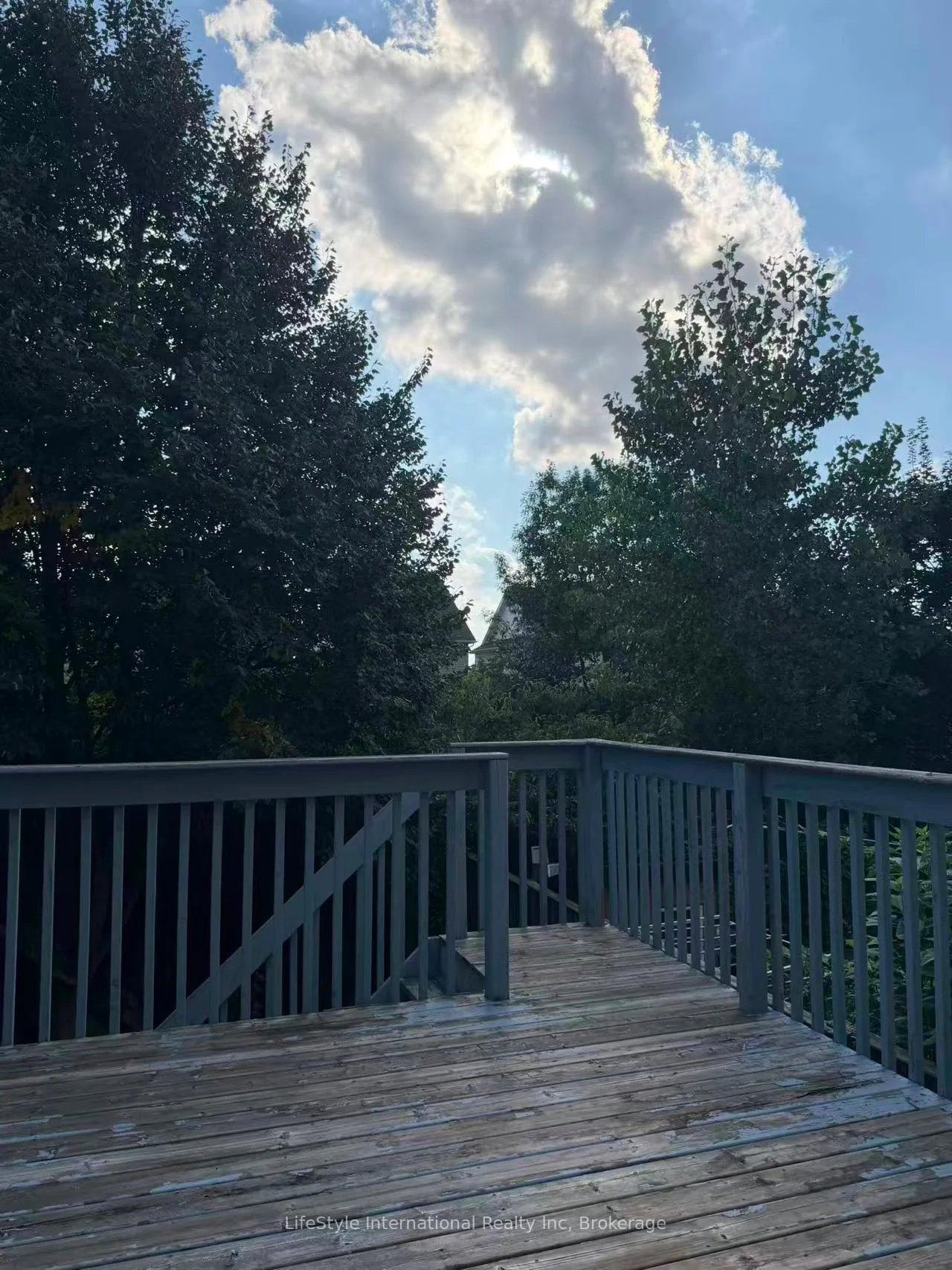 Photo 98 of Unit Main Unit, 16 Lynch Circle, Guelph, Pineridge/Westminster Woods — HOMEH