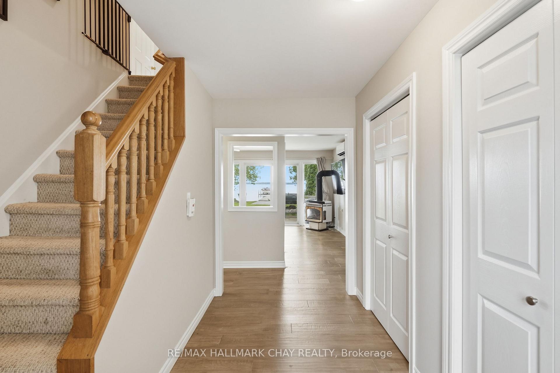 Photo 7 of 2345 Crystal Beach Road, Innisfil, Alcona — HOMEH