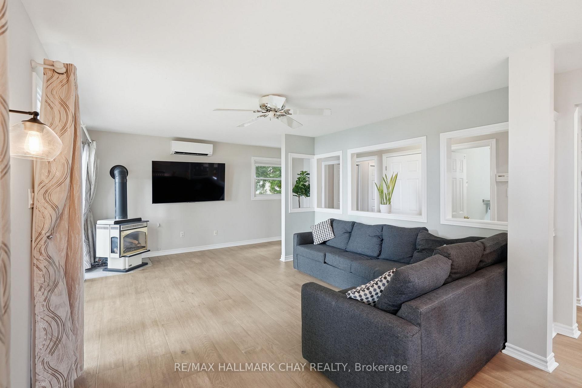 Photo 10 of 2345 Crystal Beach Road, Innisfil, Alcona — HOMEH
