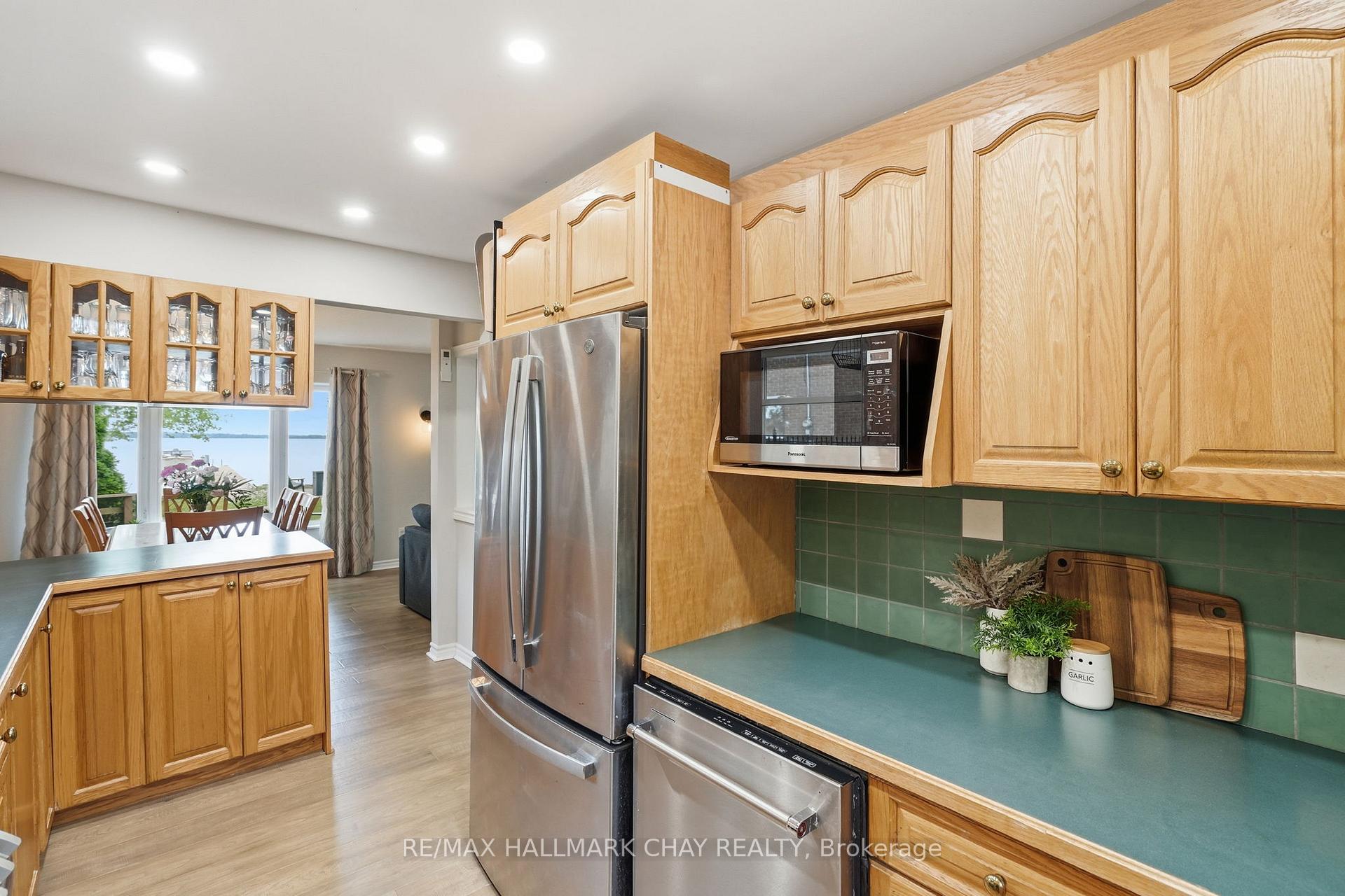 Photo 16 of 2345 Crystal Beach Road, Innisfil, Alcona — HOMEH