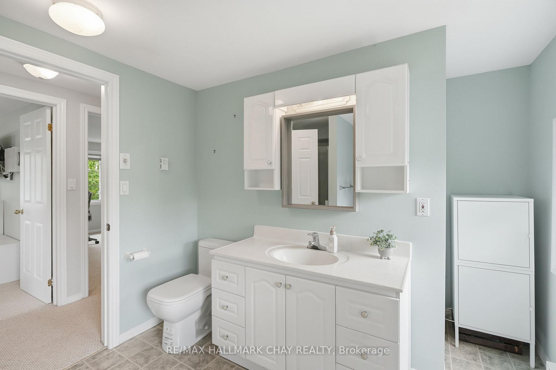 Photo 25 of 2345 Crystal Beach Road, Innisfil, Alcona — HOMEH