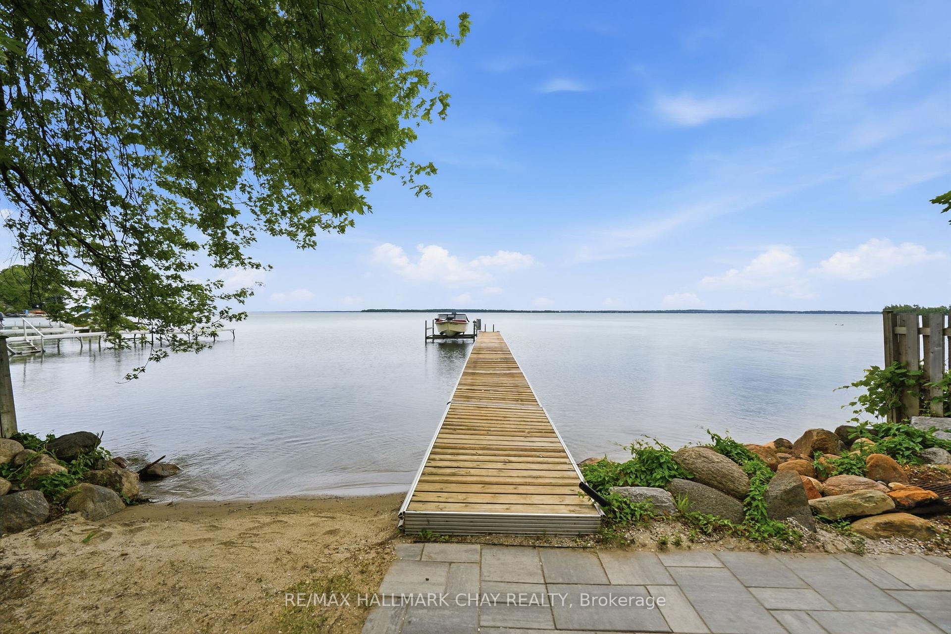 Photo 36 of 2345 Crystal Beach Road, Innisfil, Alcona — HOMEH