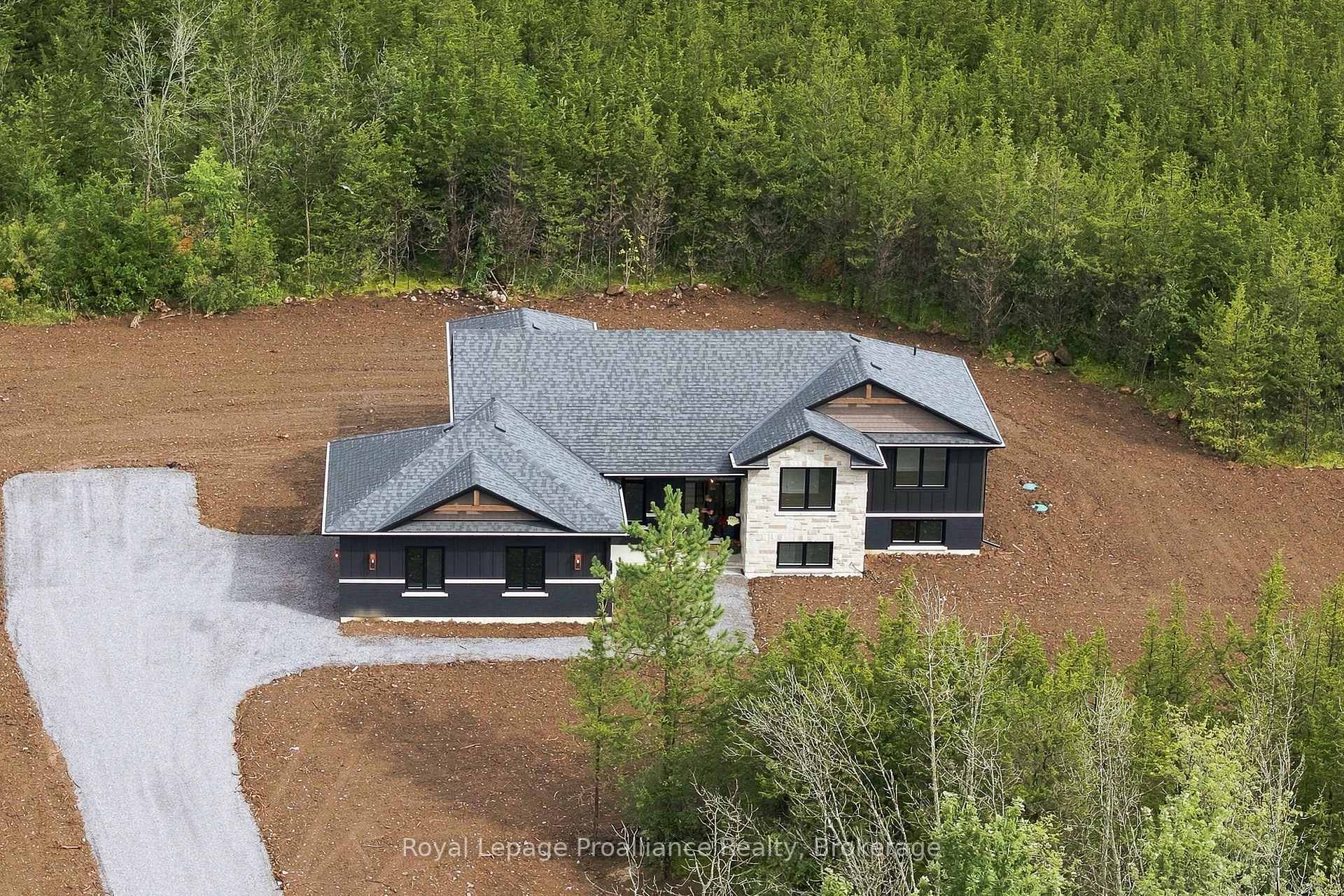 Photo 2 of 713 Callaghan Road, Tyendinaga, Tyendinaga Township — HOMEH