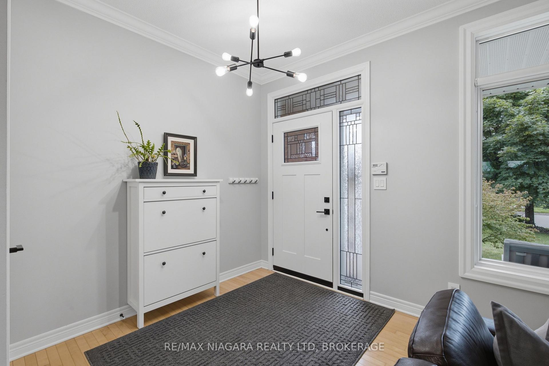 Photo 48 of 15 Cozocar Crescent, St. Catharines, Rykert/Vansickle — HOMEH