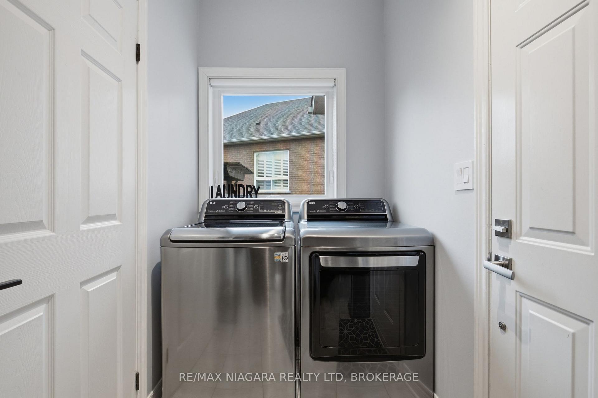 Photo 63 of 15 Cozocar Crescent, St. Catharines, Rykert/Vansickle — HOMEH