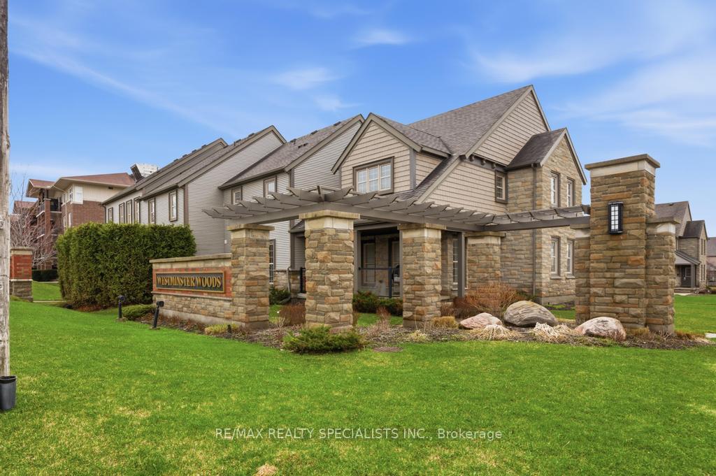 Photo 2 of Unit 2, 101 Frederick Drive, Guelph, Pineridge/Westminster Woods — HOMEH