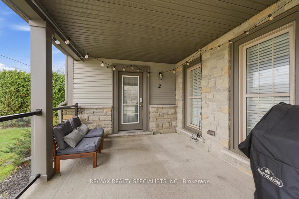 Photo 3 of Unit 2, 101 Frederick Drive, Guelph, Pineridge/Westminster Woods — HOMEH
