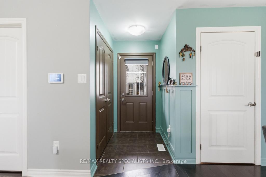 Photo 15 of Unit 2, 101 Frederick Drive, Guelph, Pineridge/Westminster Woods — HOMEH