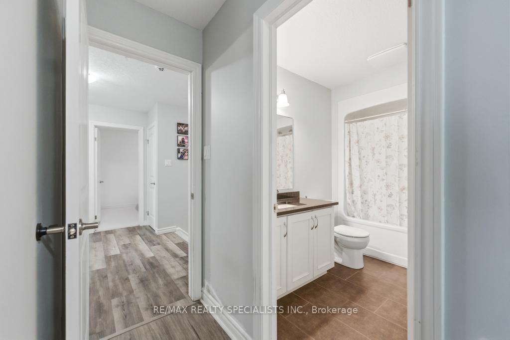 Photo 21 of Unit 2, 101 Frederick Drive, Guelph, Pineridge/Westminster Woods — HOMEH